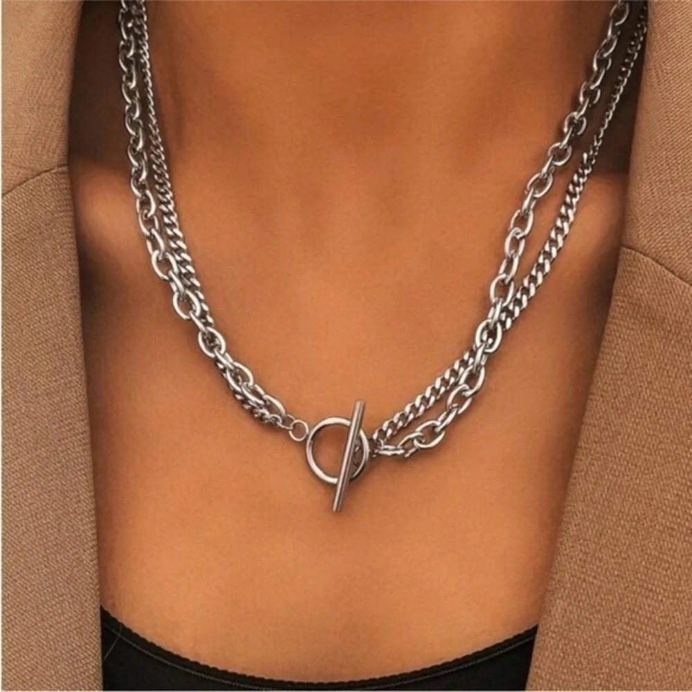 Layered Necklace - Picture 1 of 2